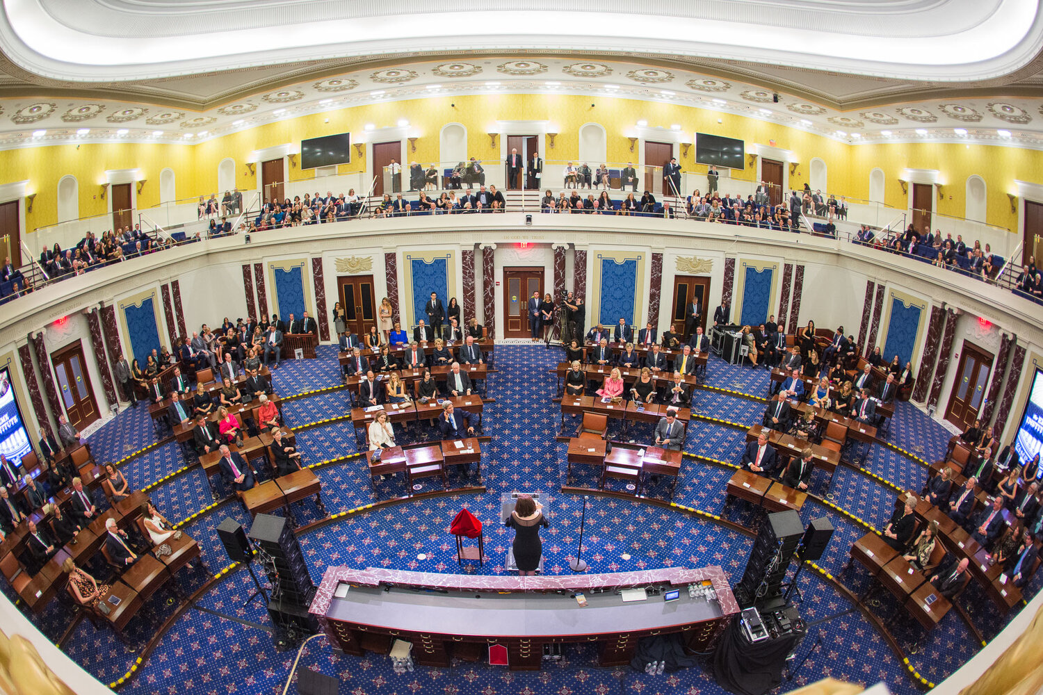 senate dining room rules